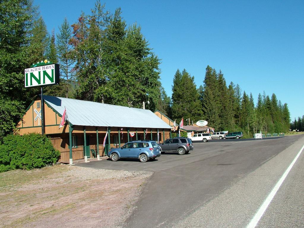 פינקל Glacier Haven Inn מראה חיצוני תמונה